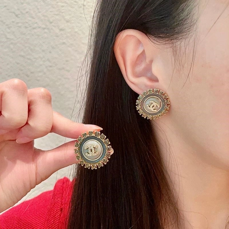WrinkleFree Chanel Earrings 221548