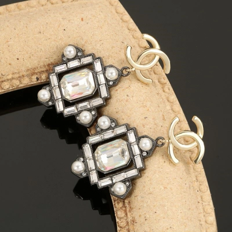 HighQuality Chanel Earrings 221544