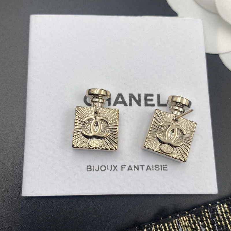 Refined Chanel Earrings 221533