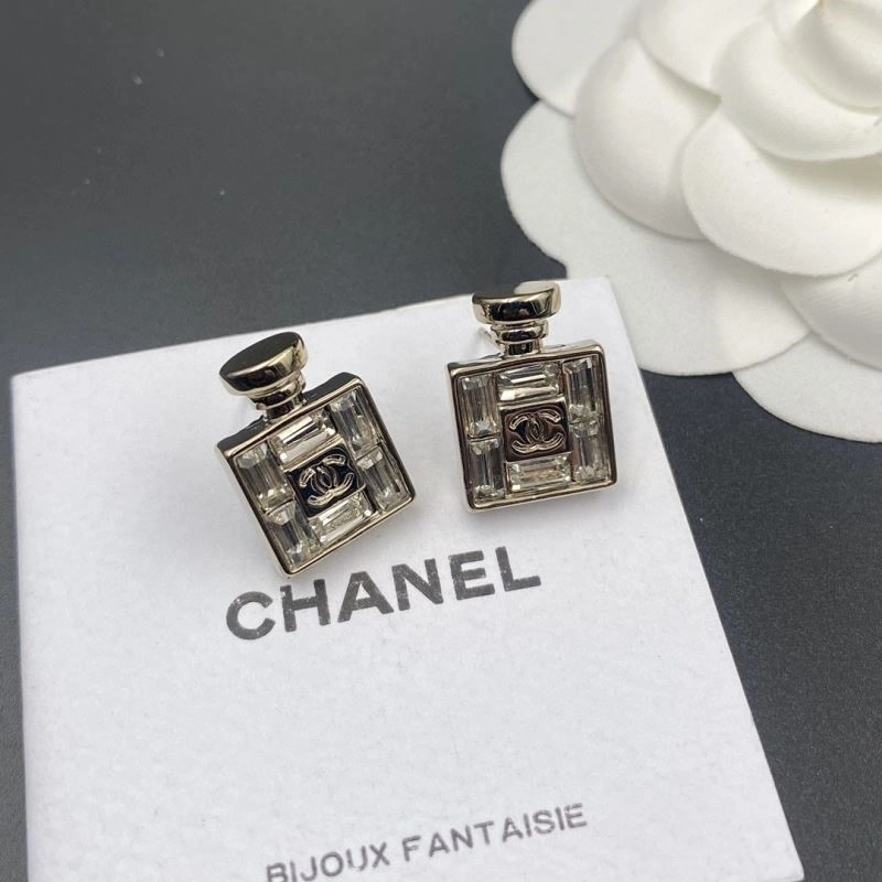 Refined Chanel Earrings 221533