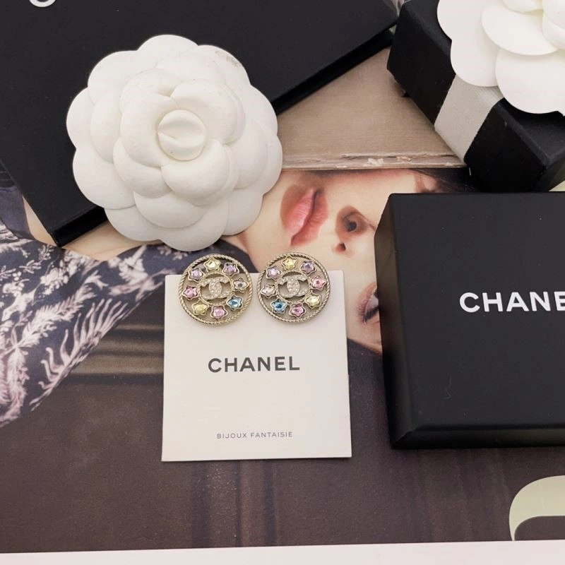 Chanel Earrings Snug 221531