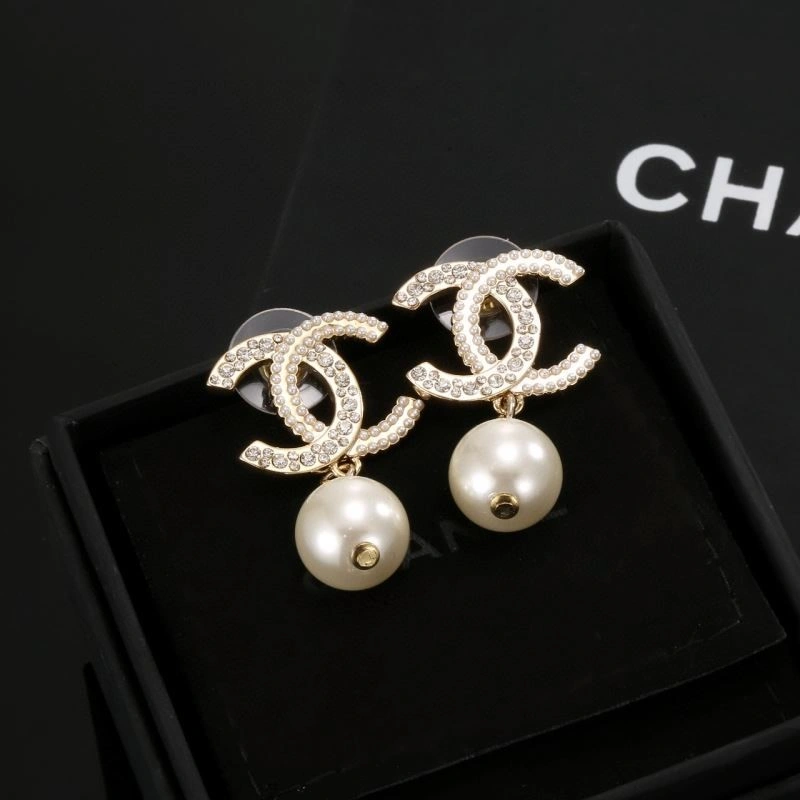 Bright Chanel Earrings 221524
