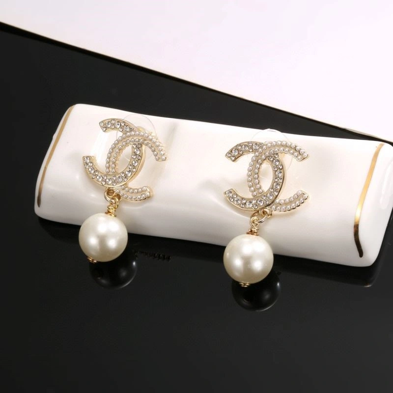 Bright Chanel Earrings 221524