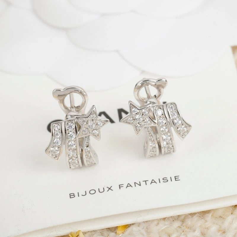 Chanel Earrings Effortless 221528