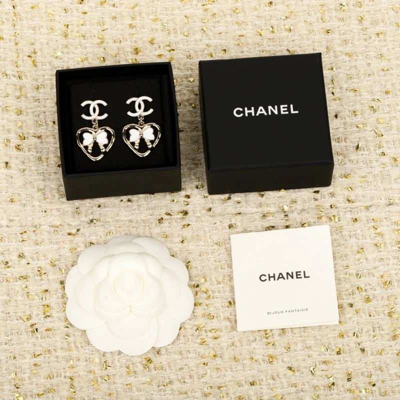 Sporty Chanel Earrings 221534