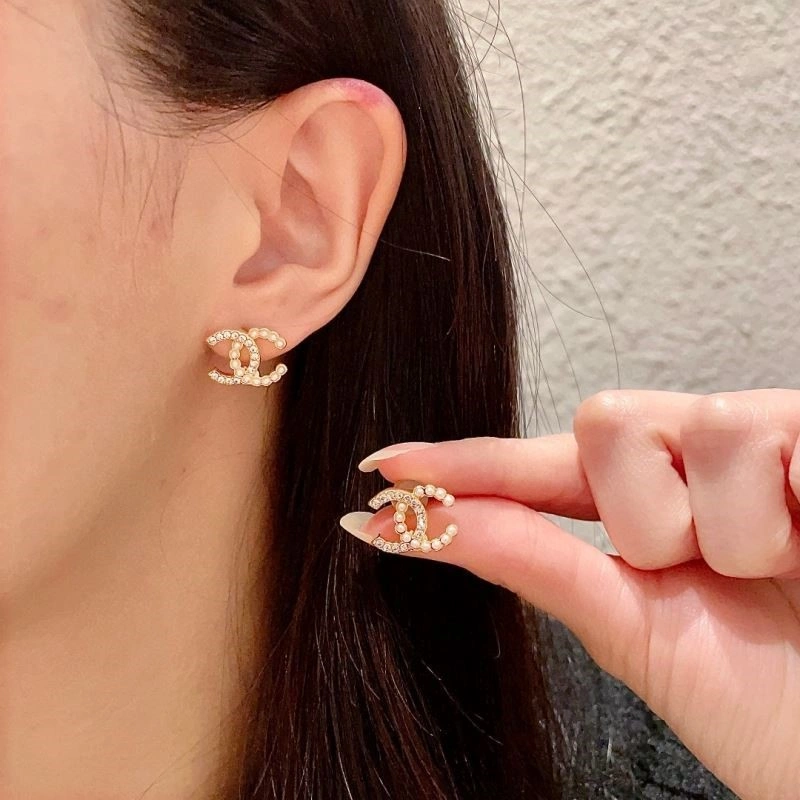 Chanel Earrings Neat 221508