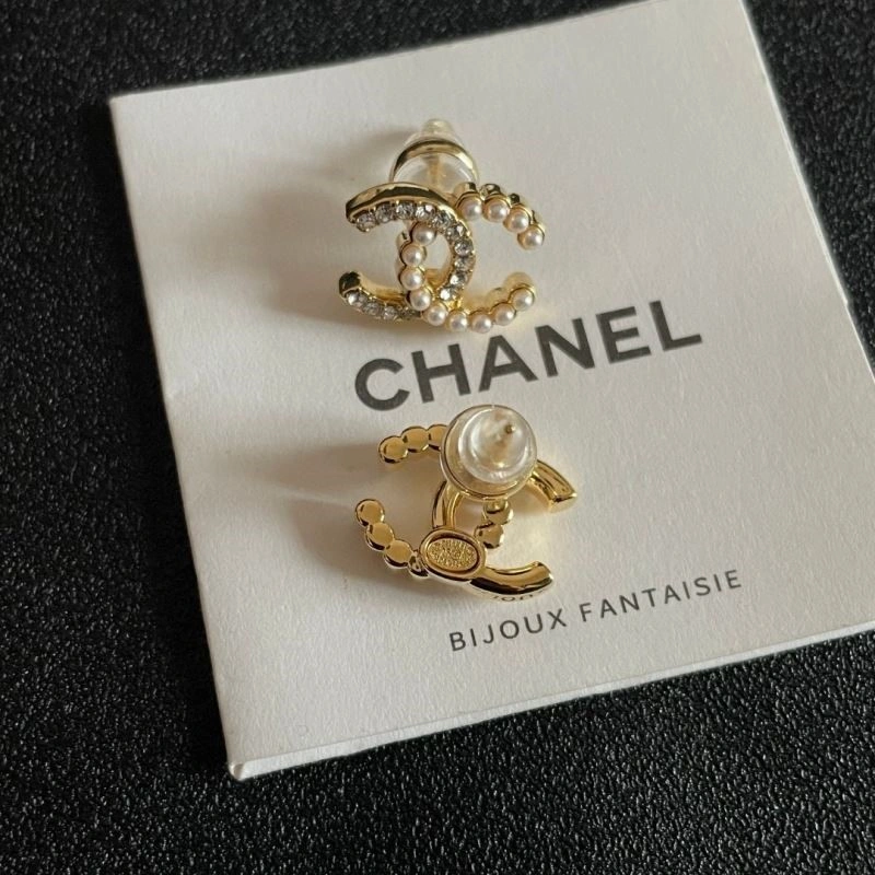 Chanel Earrings Neat 221508
