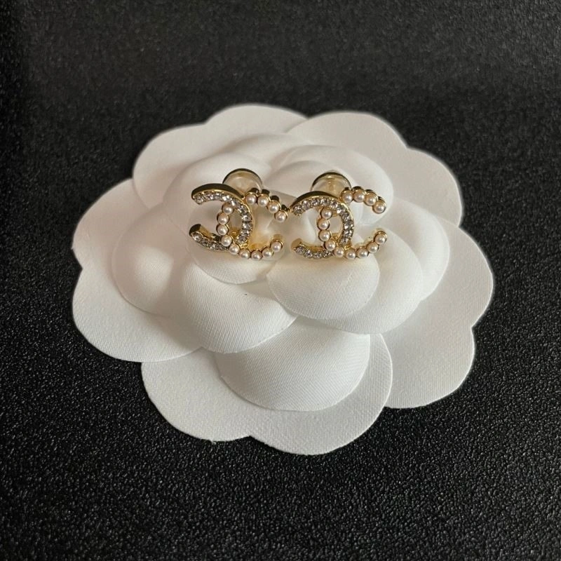 Chanel Earrings Neat 221508
