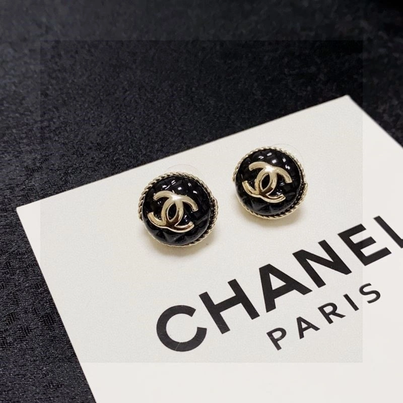 Chanel Earrings Comfortable 221511