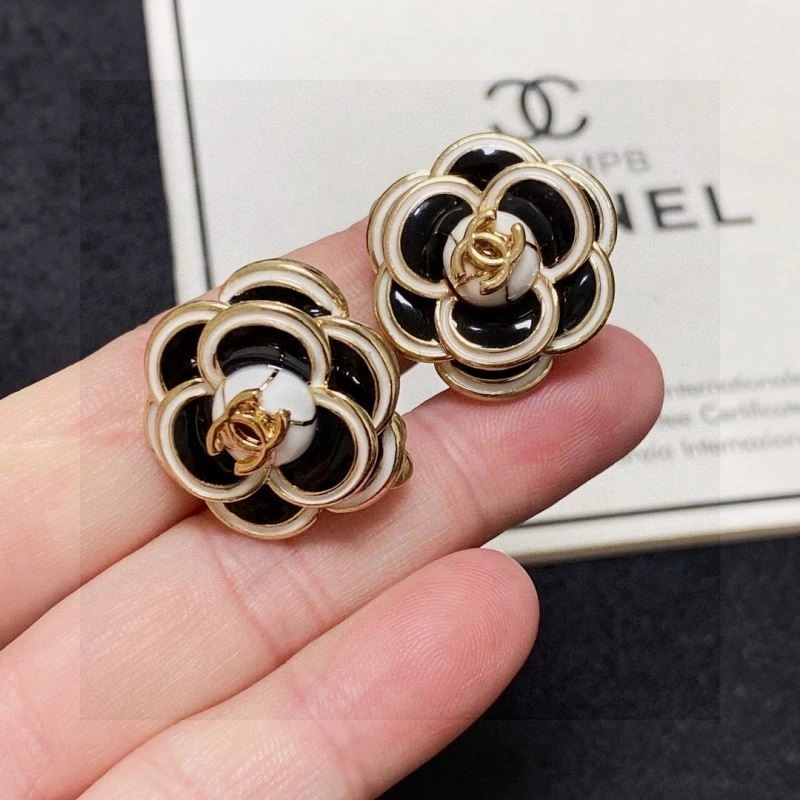 Cozy Chanel Earrings 221509