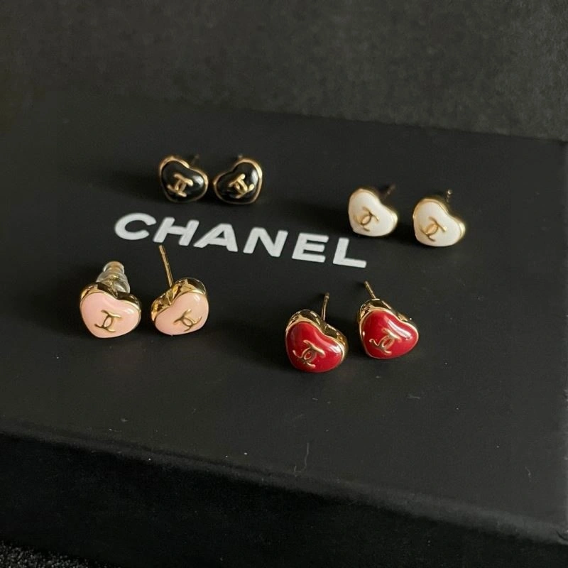 Chanel Earrings Trendsetting 221512