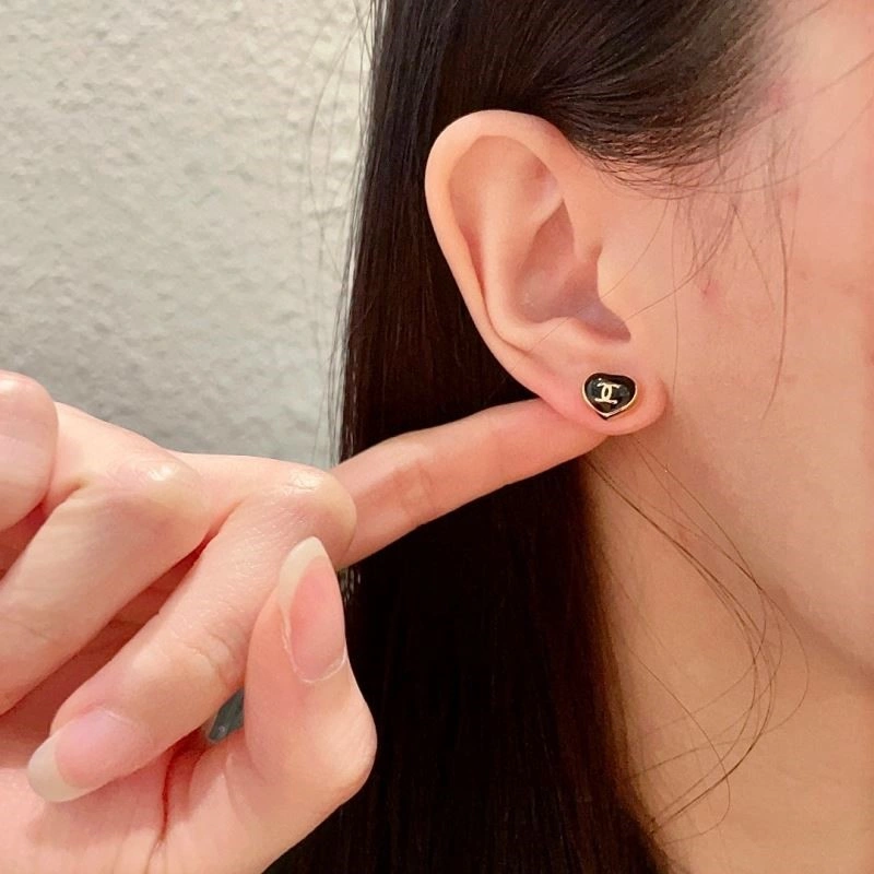 Chanel Earrings Trendsetting 221512