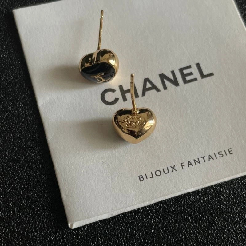 Chanel Earrings Trendsetting 221512