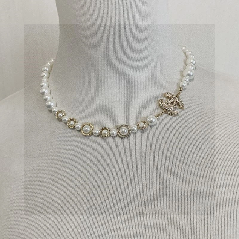 Chanel Earrings Refined 221496