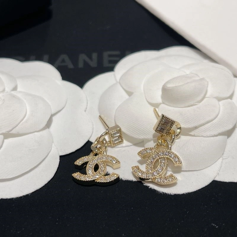 Chanel Earrings Cozy 221492