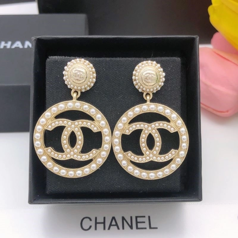 Versatile Chanel Earrings 221489