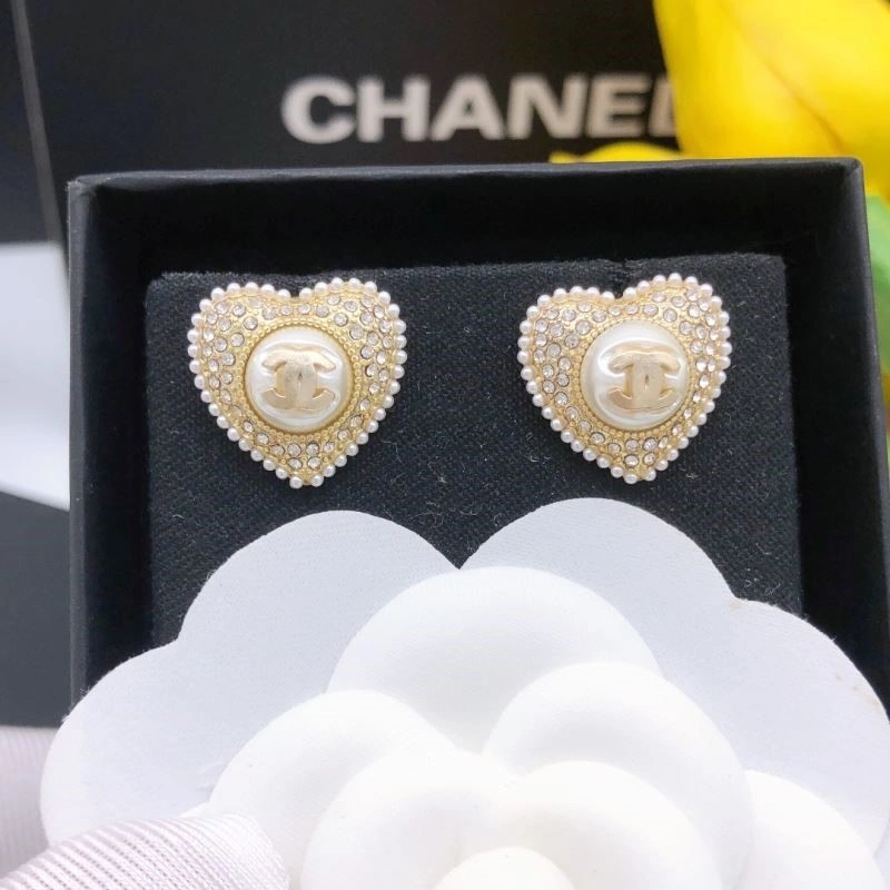 HighPerformance Chanel Earrings 221484