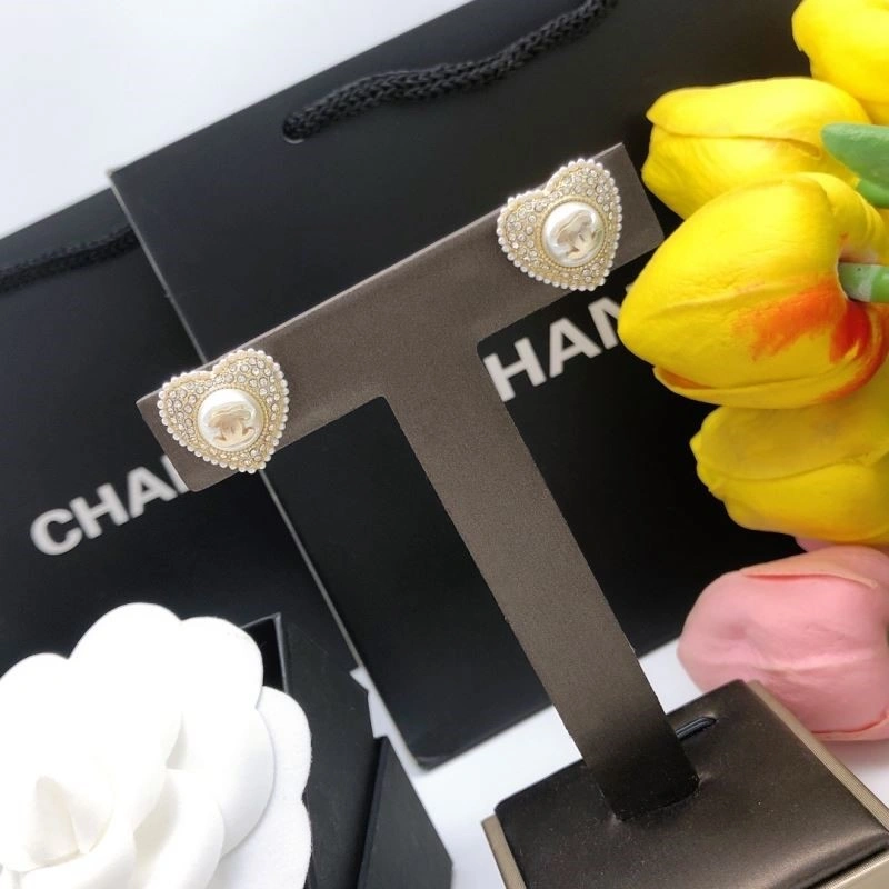HighPerformance Chanel Earrings 221484
