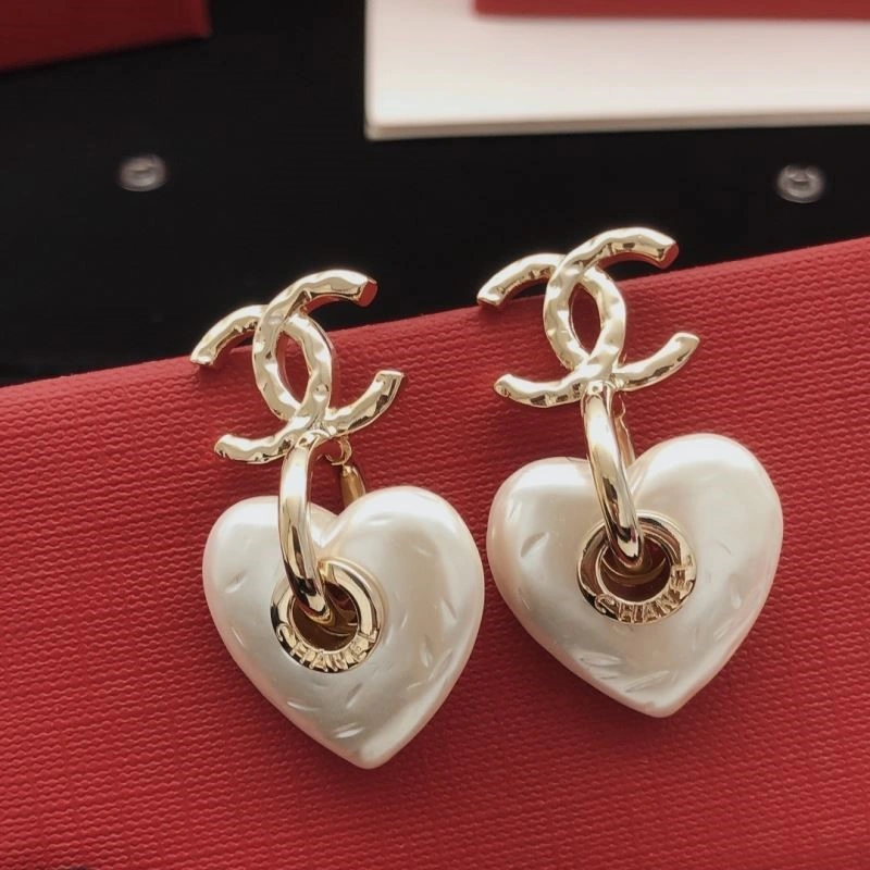 Chanel Earrings Effortless 221479