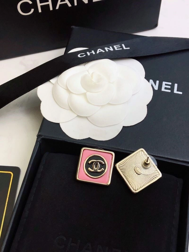Chanel Earrings Affordable 221473