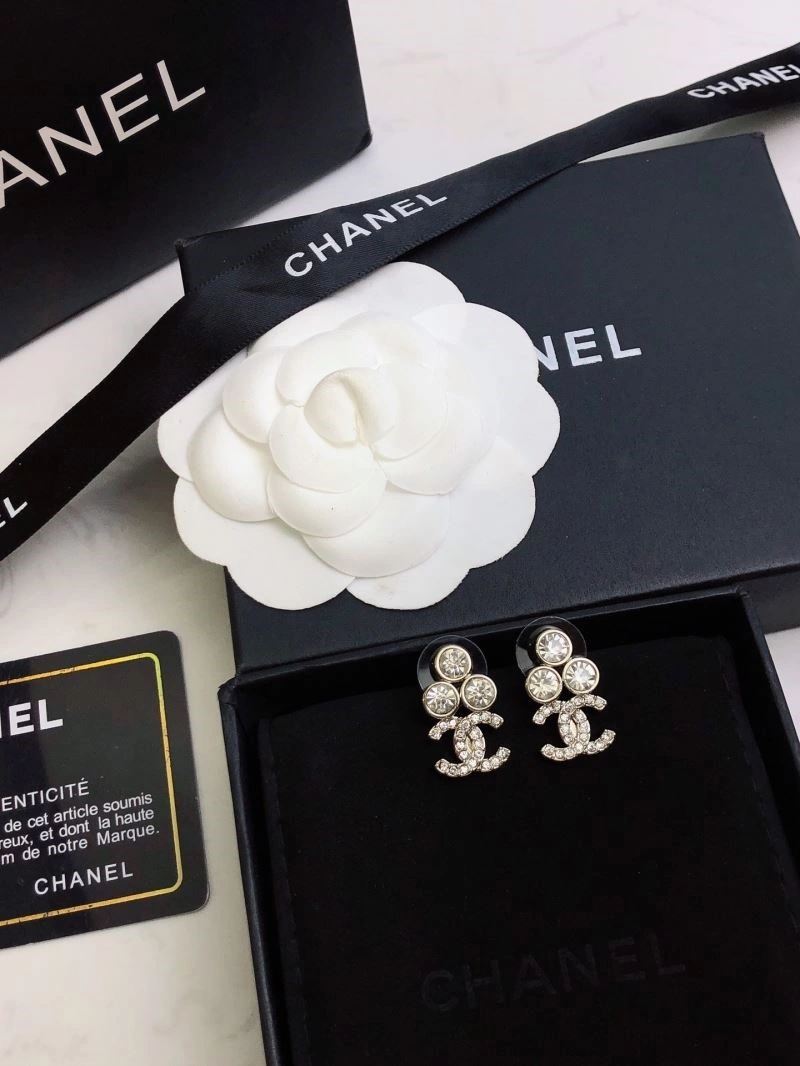 Durable Chanel Earrings 221476