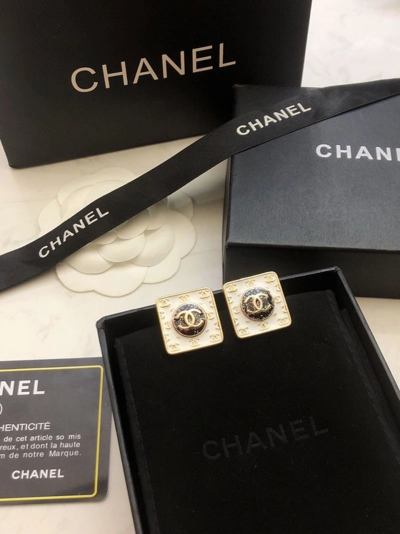 WrinkleFree Chanel Earrings 221465