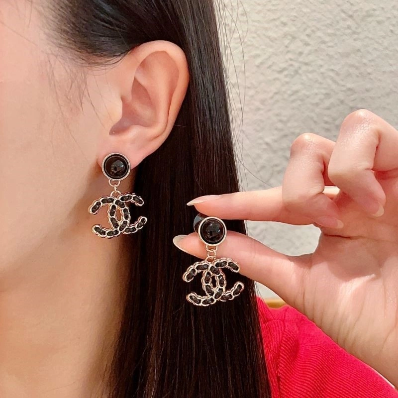 Chanel Earrings Neat 221467