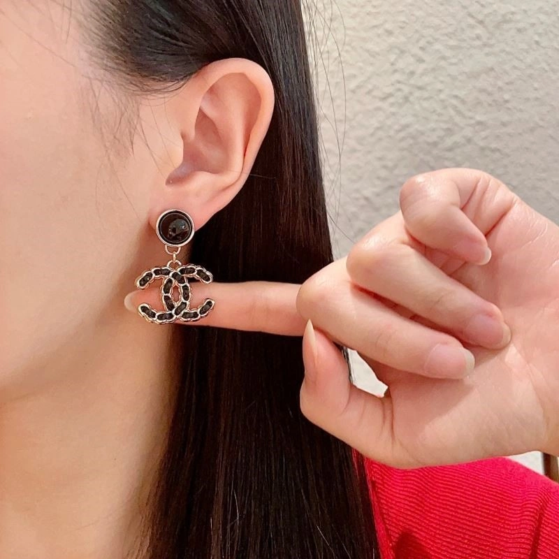 Chanel Earrings Neat 221467