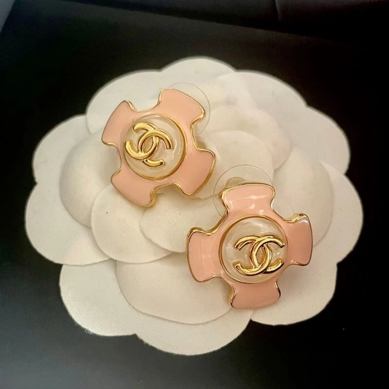 Comfortable Chanel Earrings 221455