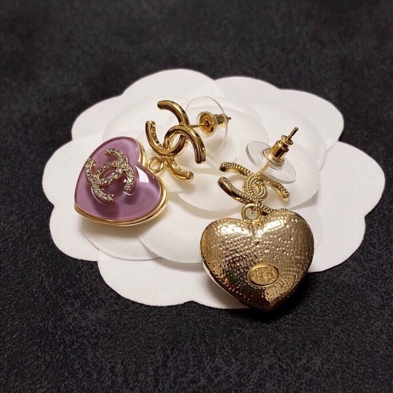 Sleek Chanel Earrings 221441