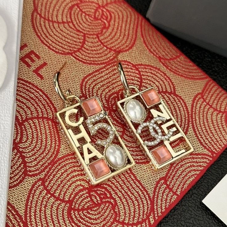 Functional Chanel Earrings 221447