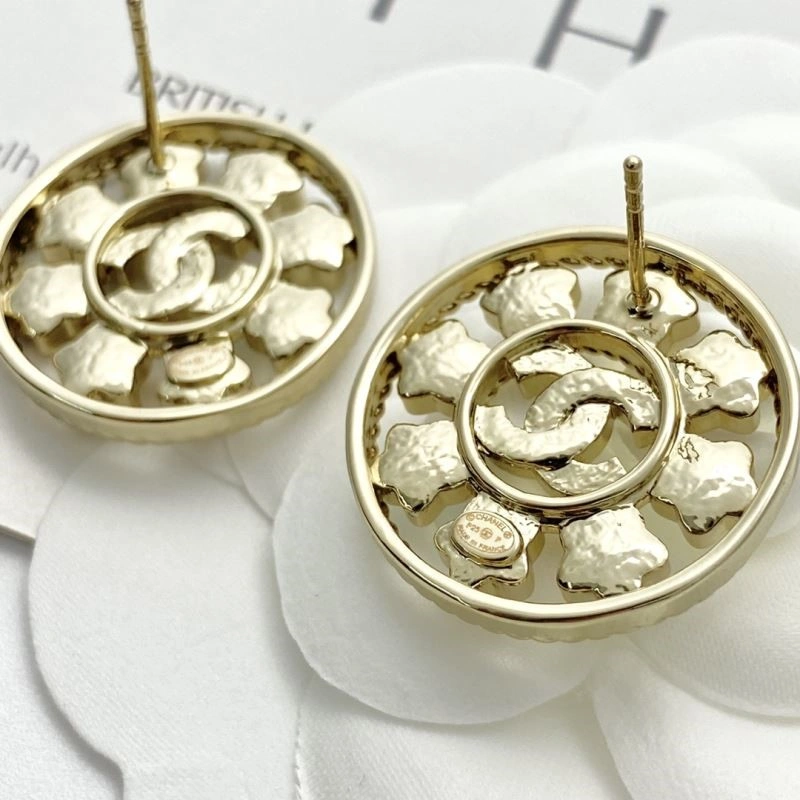 WaterResistant Chanel Earrings 221470