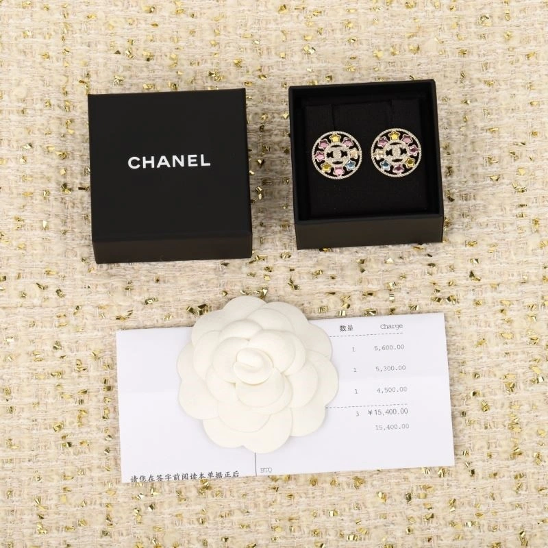 Chanel Earrings Effortless 221437