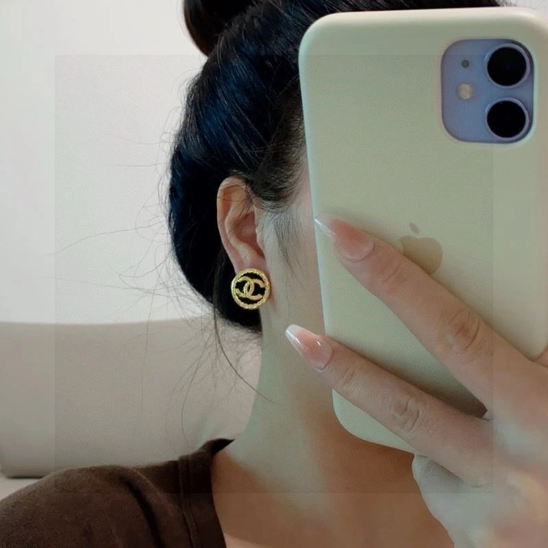 Modern Chanel Earrings 221404