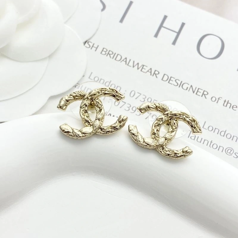 Snug Chanel Earrings 221396