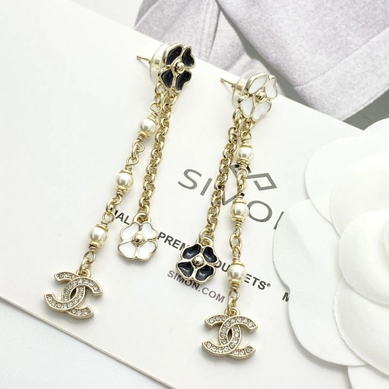 Affordable Chanel Earrings 221418