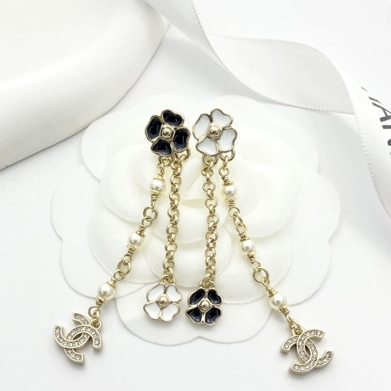 Affordable Chanel Earrings 221418