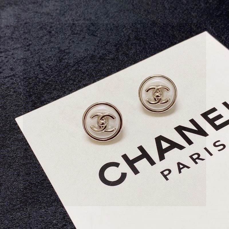 Chanel Earrings Soft 221408
