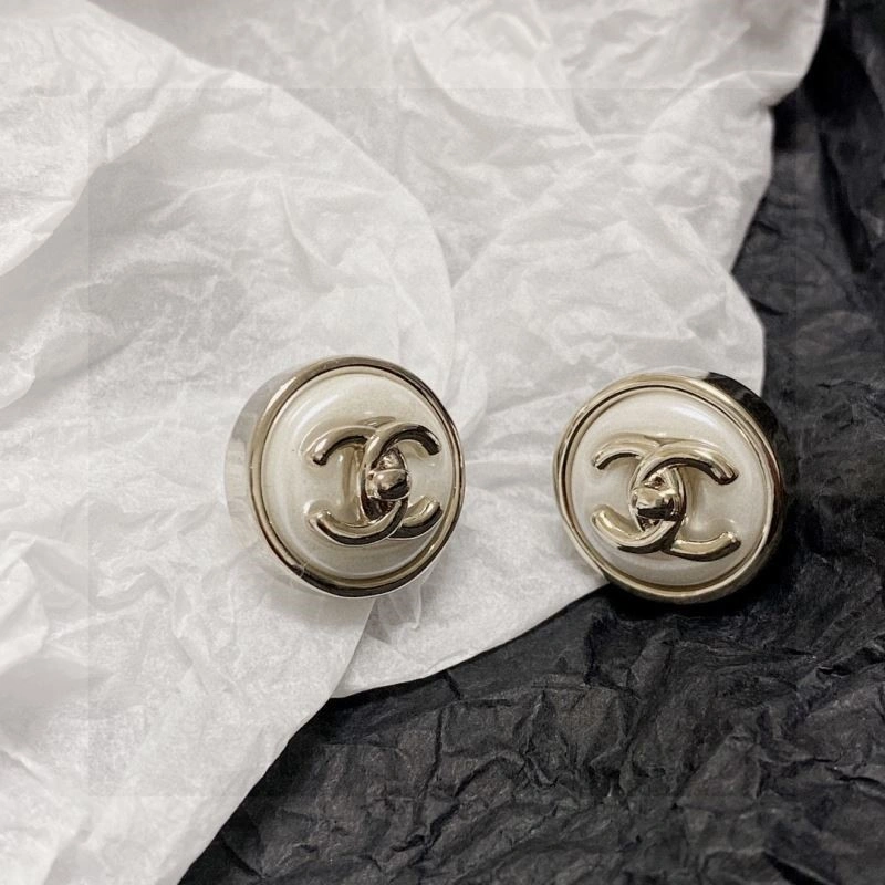 Chanel Earrings Soft 221408