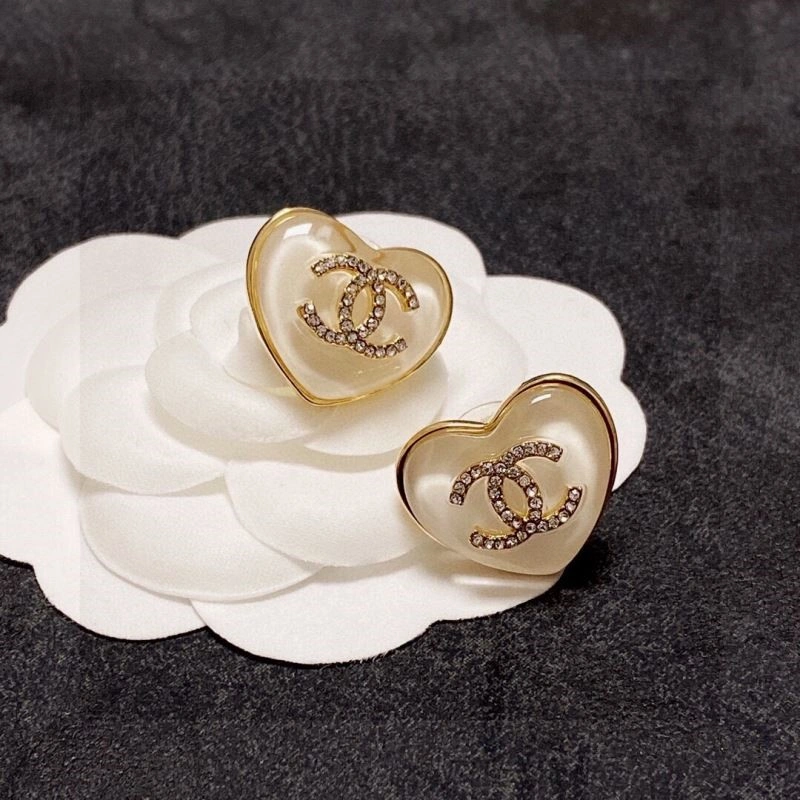 Sleek Chanel Earrings 221387