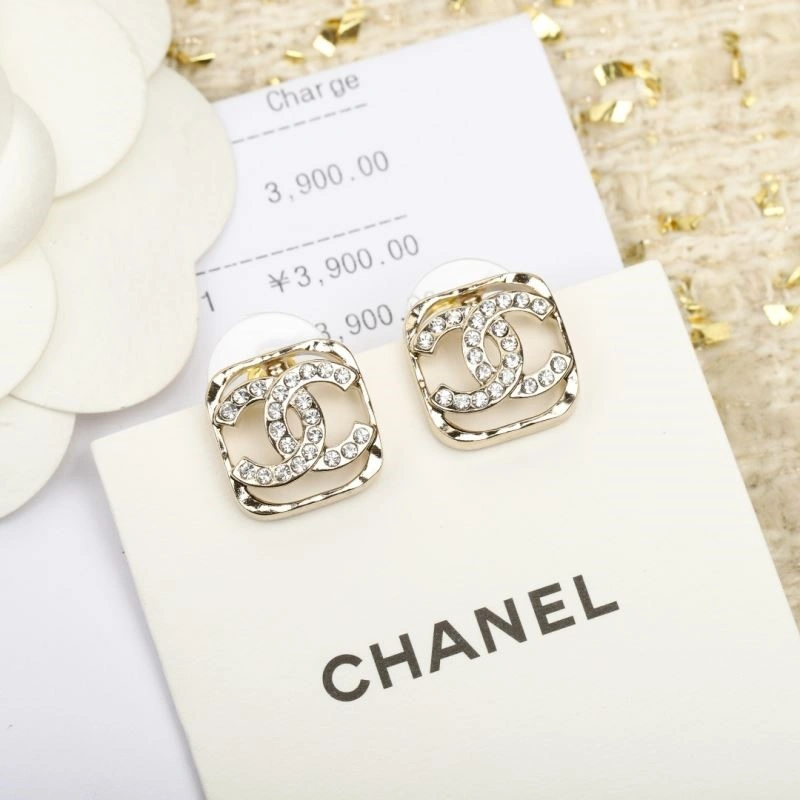 Chanel Earrings EasyMatch 221379