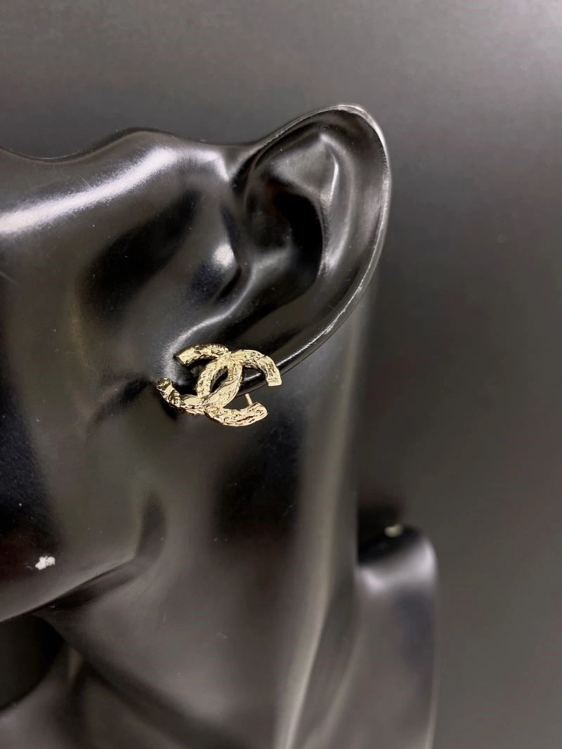 Compact Chanel Earrings 221370