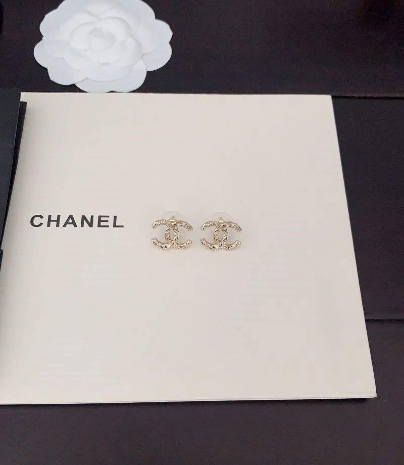 Compact Chanel Earrings 221370