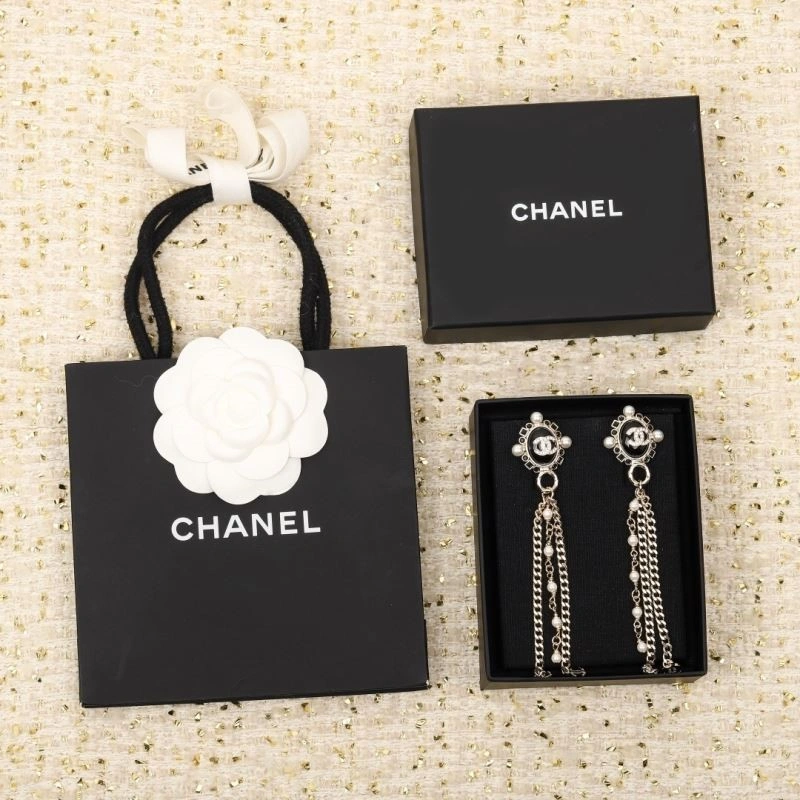 Chanel Earrings Flexible 221371