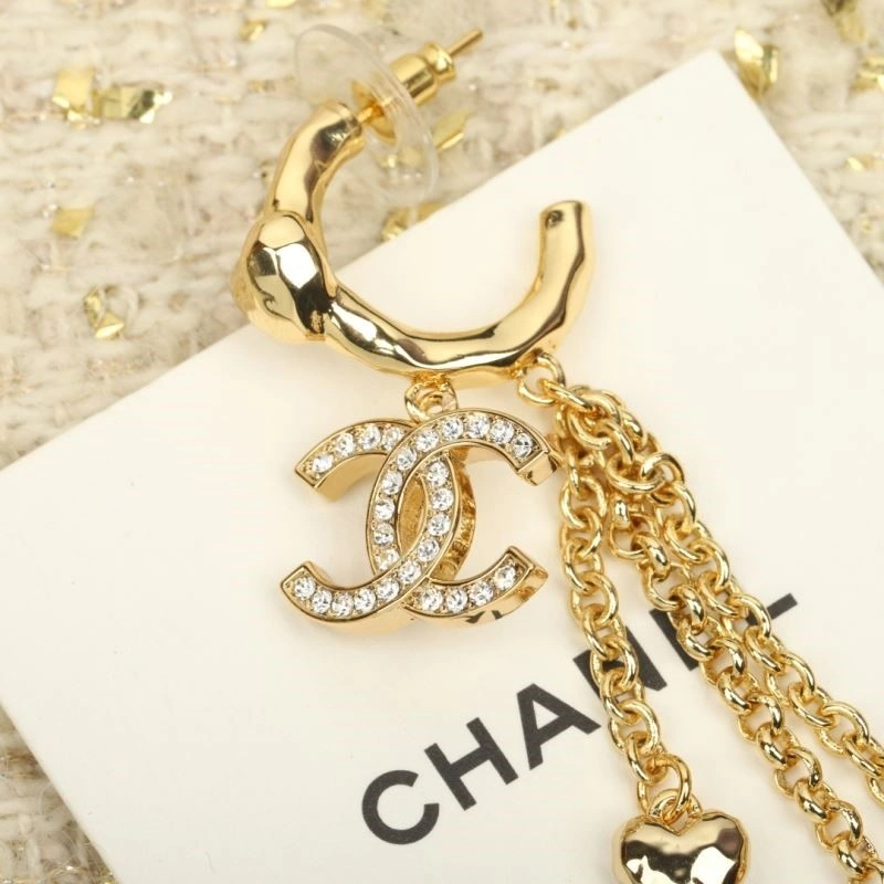 Minimalist Chanel Earrings 221362
