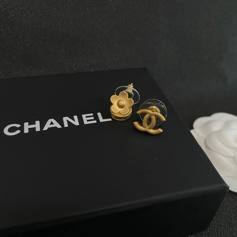 BestValue Chanel Earrings 221377