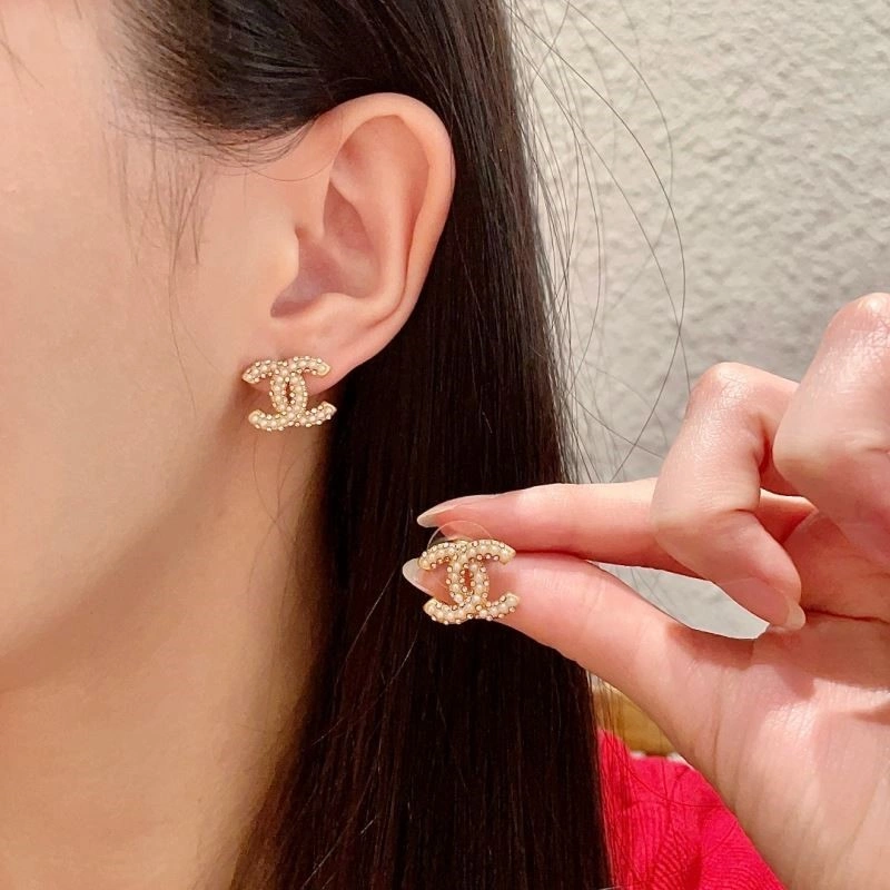 Chanel Earrings Efficient 221359