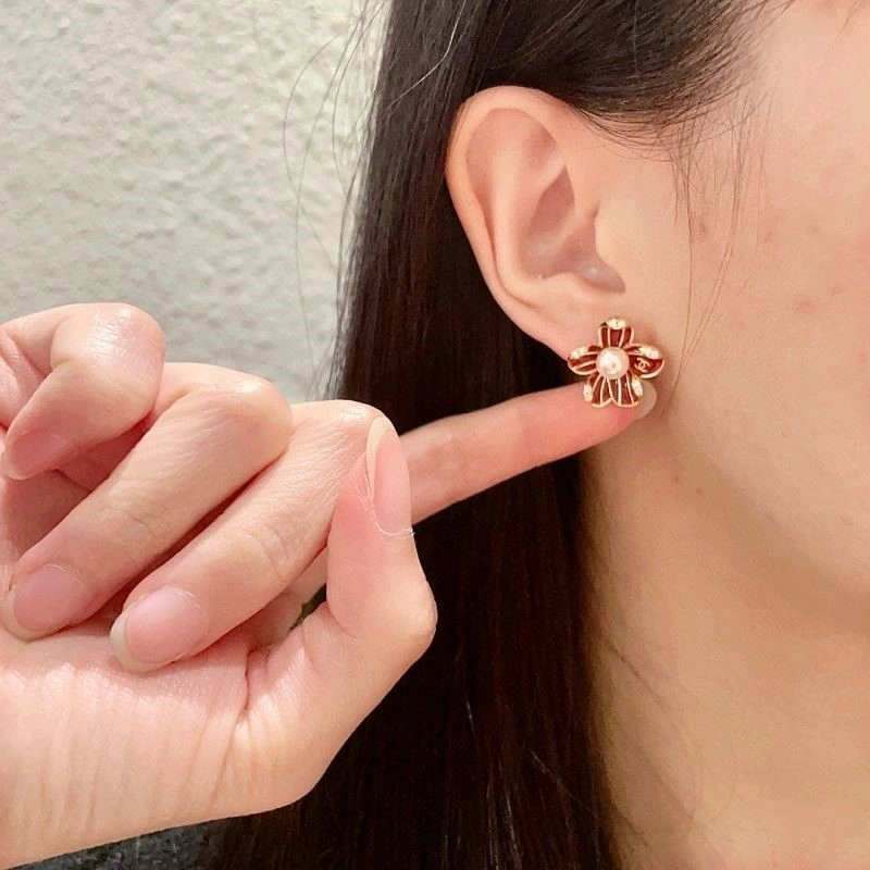 Chanel Earrings Snug 221434