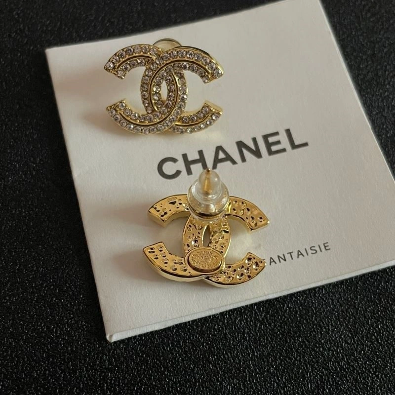 Reliable Chanel Earrings 221385