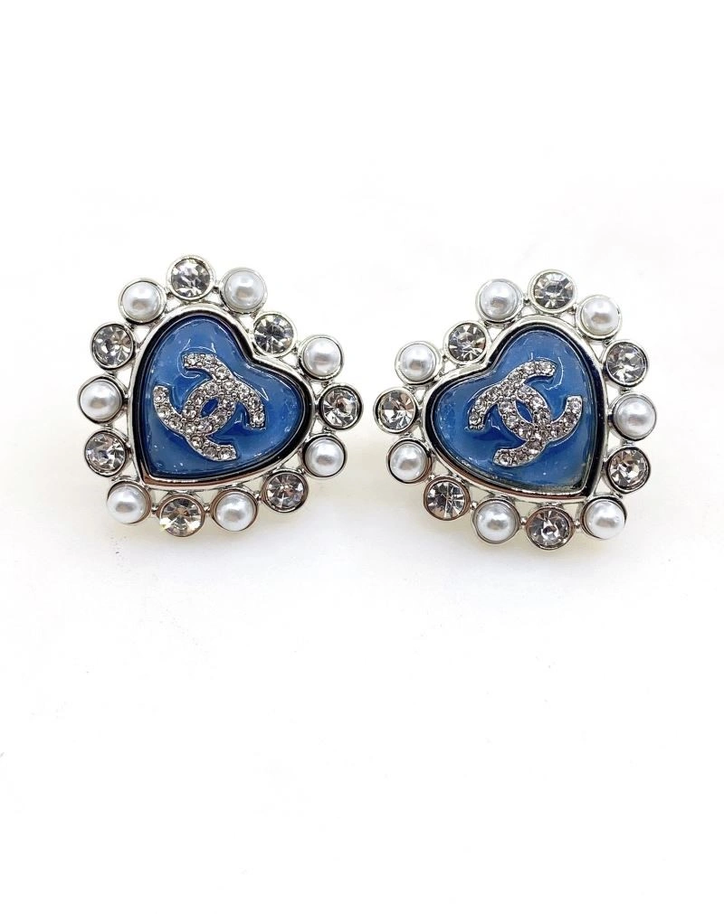 Sleek Chanel Earrings 221346